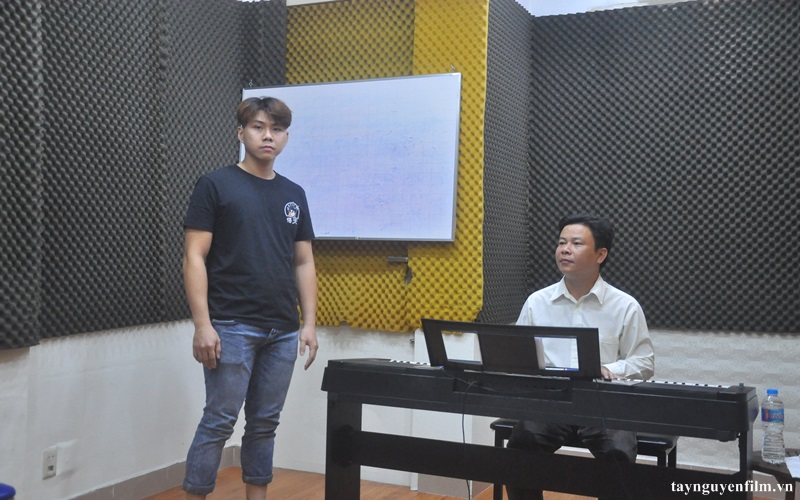 khoá học hát karaoke online